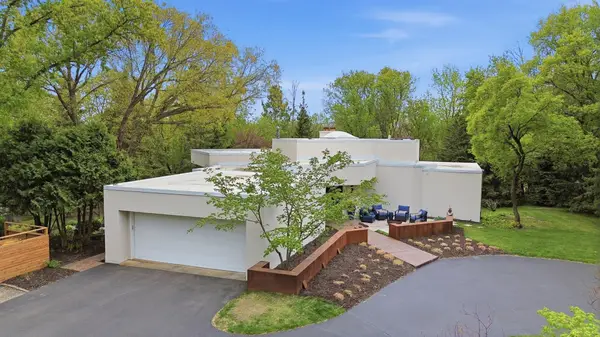2300 Longview Circle, Orono, MN 55356