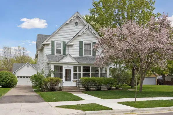 221 11th Avenue N, Hopkins, MN 55343
