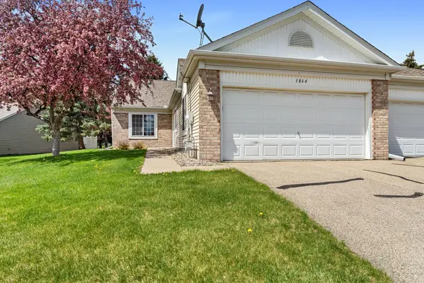 1864 Stone Meadow Boulevard, Shakopee, MN 55379