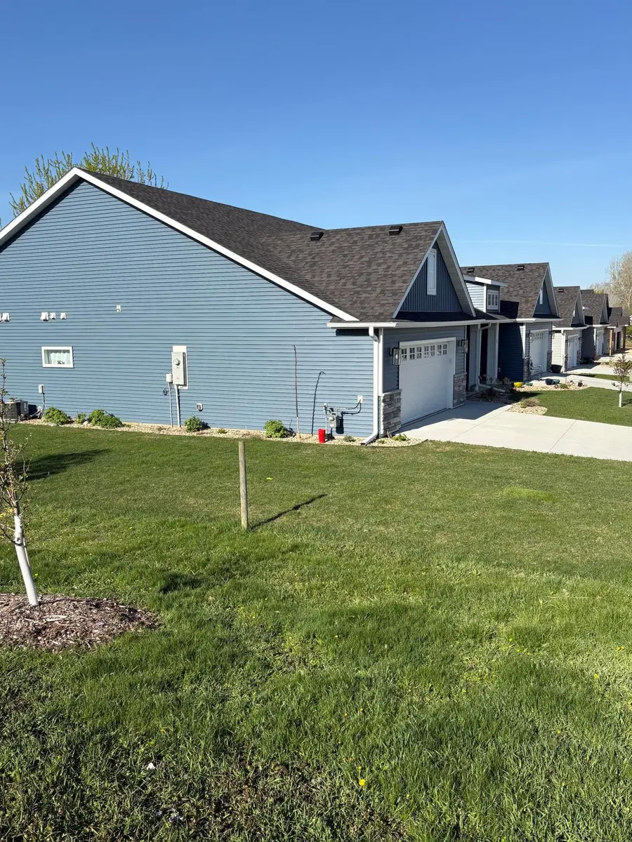 900 11th Place Nw, Kasson, MN 55944 - #3