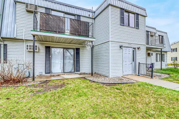 3407 Cherry Lane N #A2, Fargo, ND 58102