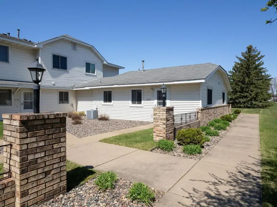 11135 Drake Street Nw, Coon Rapids, MN 55433 - #2
