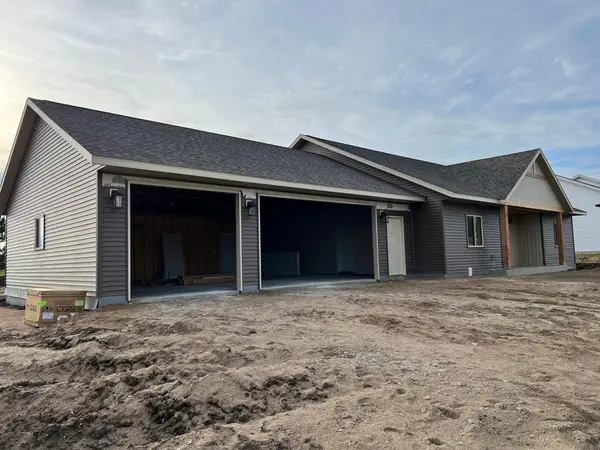 1710 Summer Lane Ne, Alexandria, MN 56308