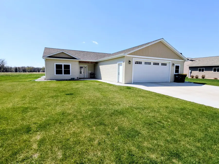 1401 W Fairview Avenue, Olivia, MN 56277 - #3