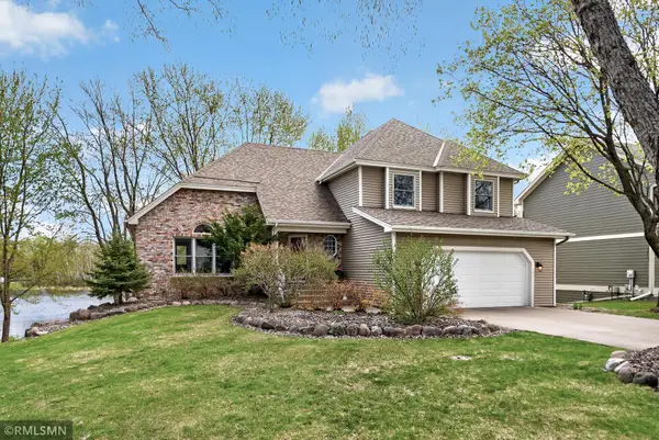 5266 Lakeview Avenue, White Bear Twp, MN 55110