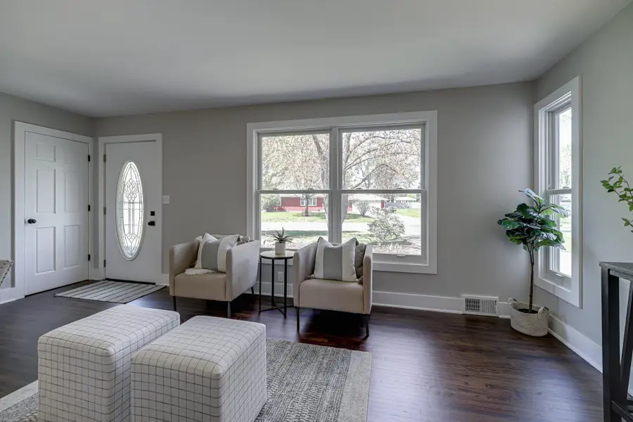 8701 Elliot Avenue S, Bloomington, MN 55420 - #2