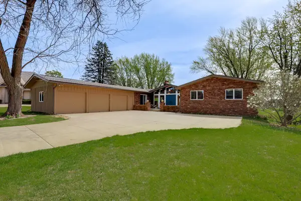 70 Valley Lane, Hastings, MN 55033