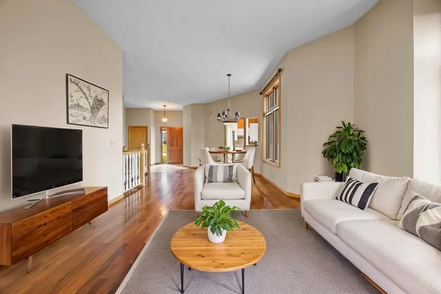 18067 Judicial Way S, Lakeville, MN 55044 - #2