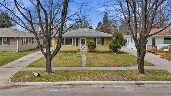 1221 Elm Street S, Moorhead, MN 56560