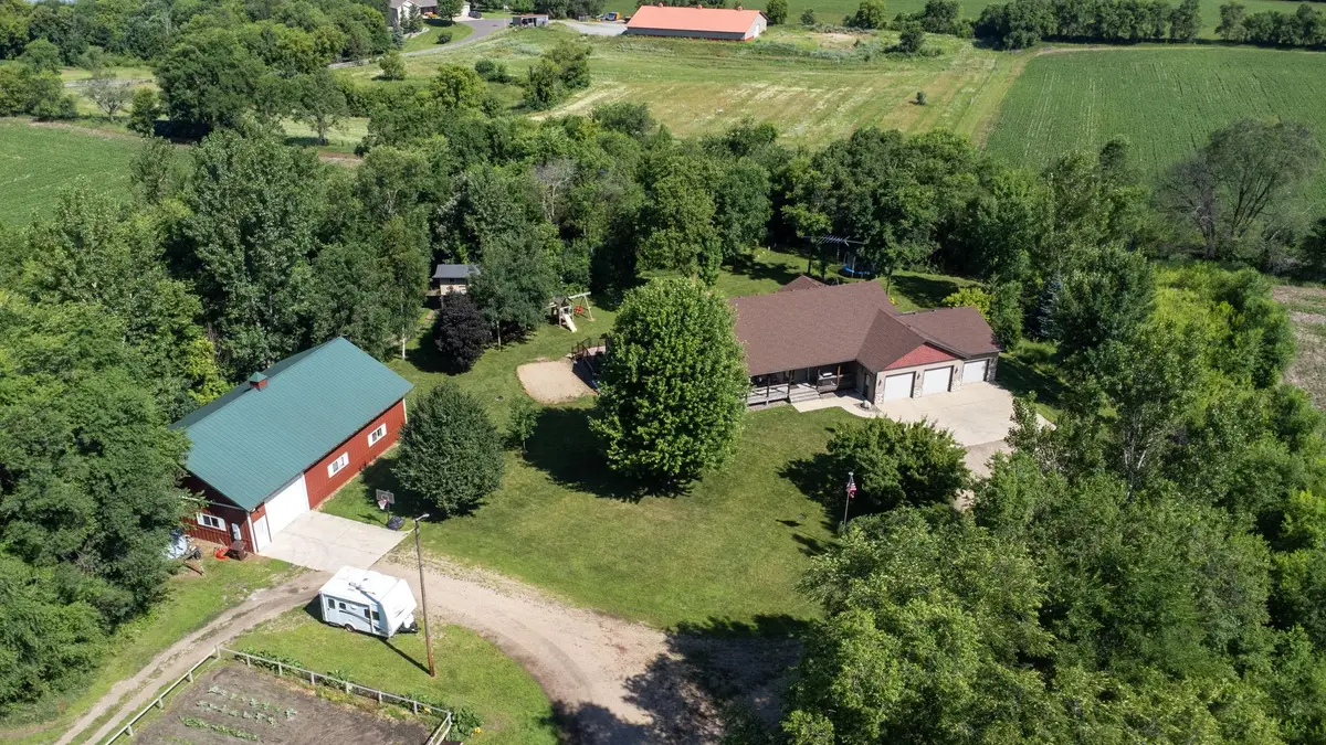 1856 County Road 37 Ne, Buffalo, MN 55313 - #1