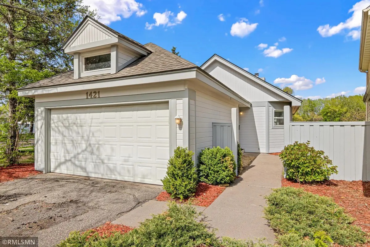 1421 Granada Trail N, Oakdale, MN 55128 - #1