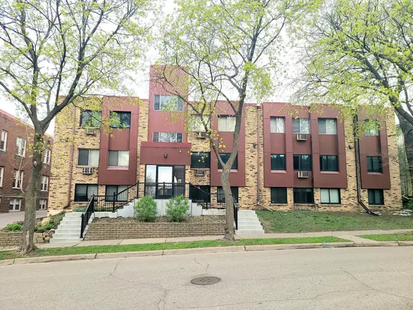 520 Ridgewood Avenue #106, Minneapolis, MN 55403