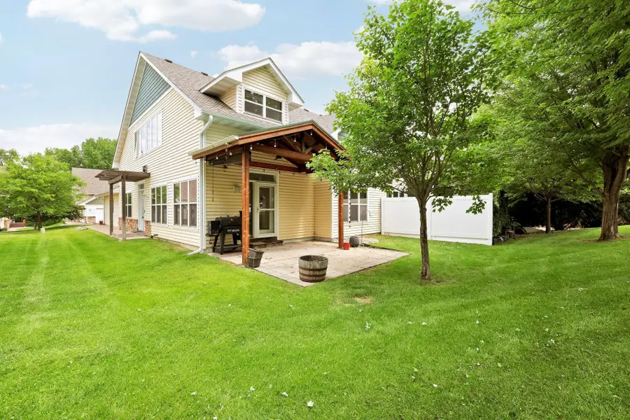 7018 15th Street N, Oakdale, MN 55128 - #2