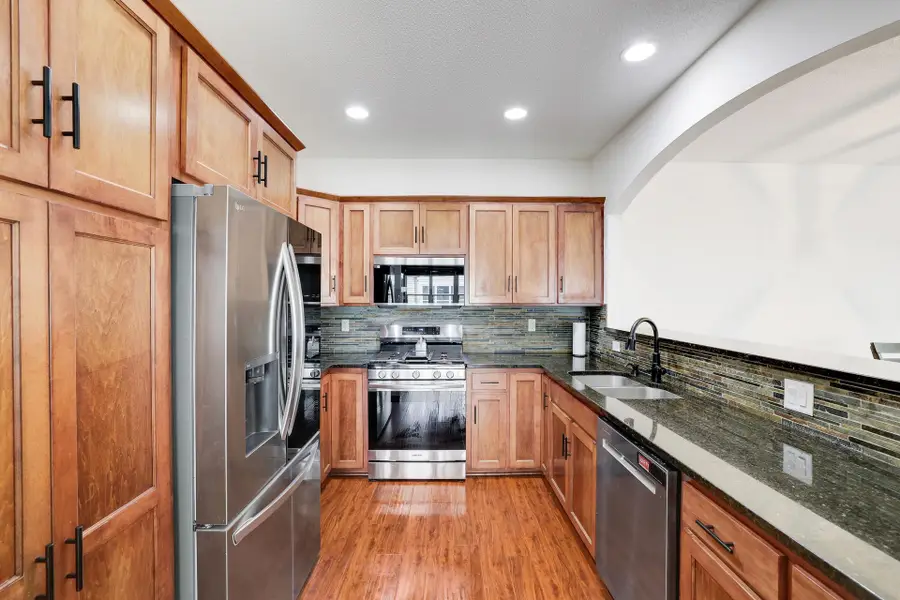 7018 15th Street N, Oakdale, MN 55128 - #3