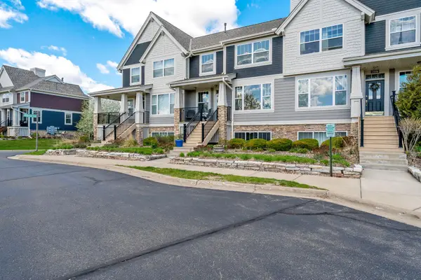 15554 Dynasty Way #202, Apple Valley, MN 55124