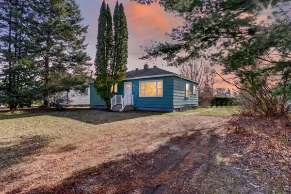 908 Clover Lane, Grand Rapids, MN 55744