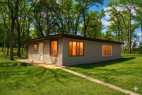 668 Shore Haven Lane #Cabin 7, Hackensack, MN 56452