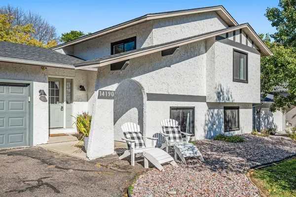 14190 Sunnyslope Drive, Maple Grove, MN 55311