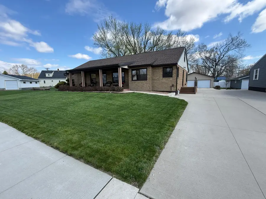 608 4th Street W, Morgan, MN 56266 - #2