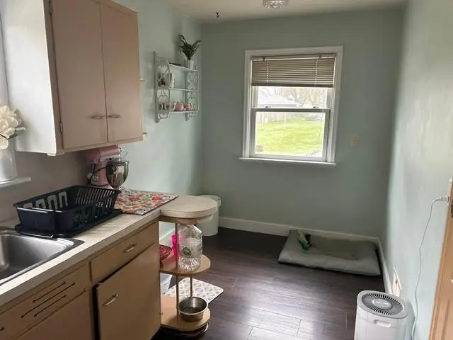 222 N Whitney Street, Marshall, MN 56258 - #3