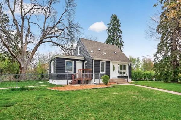 1475 Ivy Avenue E, North Saint Paul, MN 55106