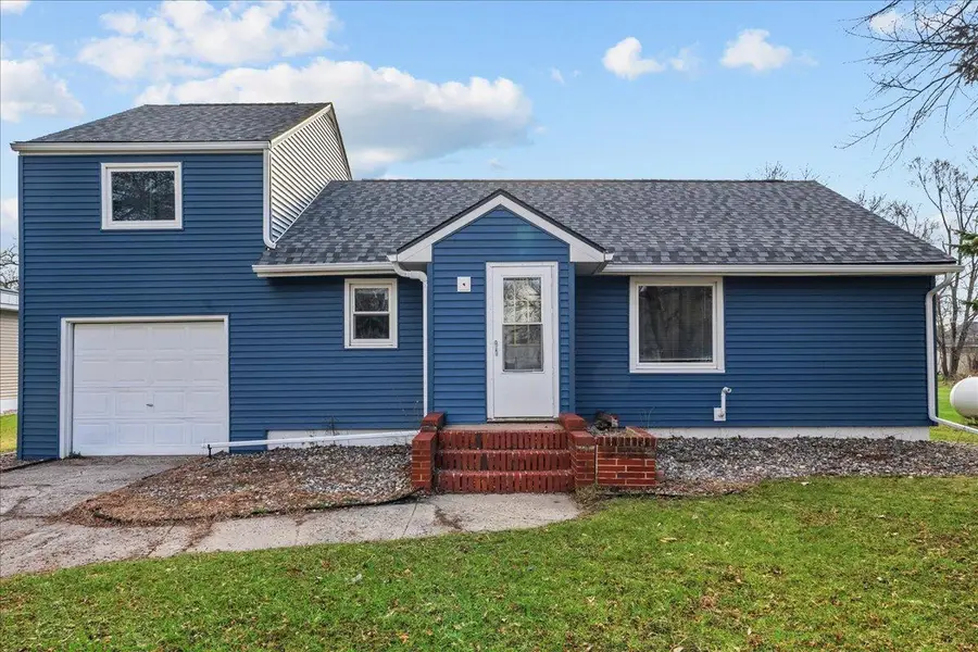 515 5th Street, Wyndmere, ND 58081 - #2