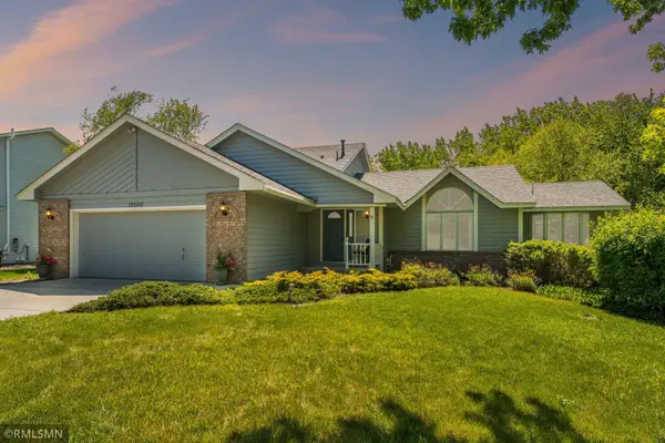 13500 Judicial Road, Burnsville, MN 55337