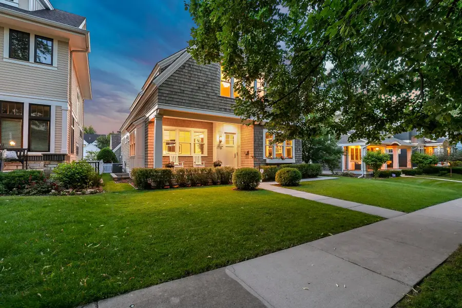 721 Osceola Avenue, Saint Paul, MN 55105 - #2
