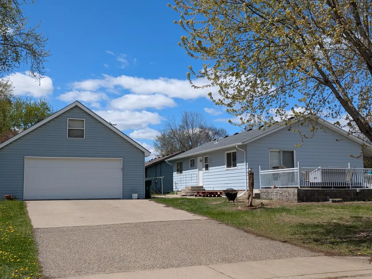 2109 Yellowstone Trail, Brooklyn Park, MN 55444 - #1