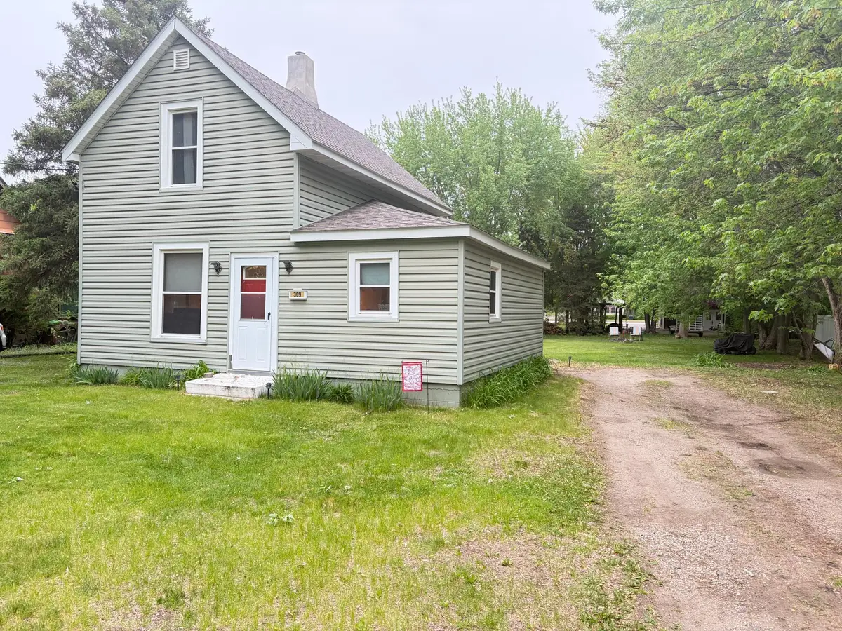 309 E 3rd Street, Monticello, MN 55362 - #1