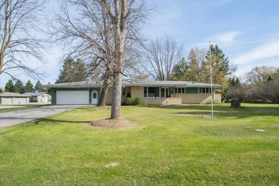 210 Garfield Avenue Nw, Twin Valley, MN 56584 - #2