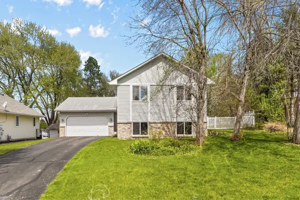 1387 Clarence Court, Saint Paul, MN 55106