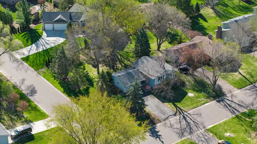 5870 Daniel Court, Shoreview, MN 55126 - #2
