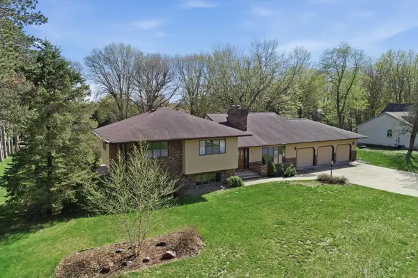 2932 N Plum Tree Circle, Menomonie, WI 54751