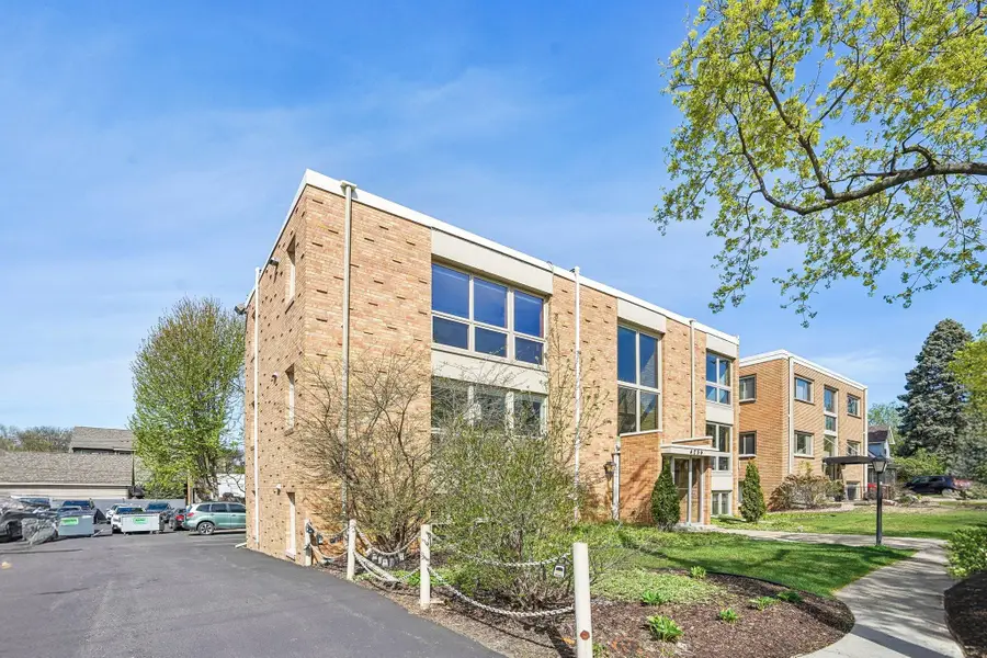 4236 Upton Avenue S #202, Minneapolis, MN 55410 - #2