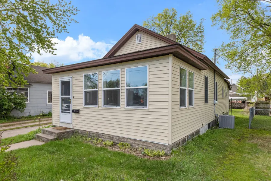 975 W 2nd Street, Winona, MN 55987 - #2