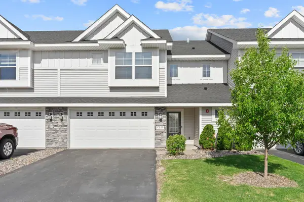 7229 Dora Drive, Lino Lakes, MN 55038