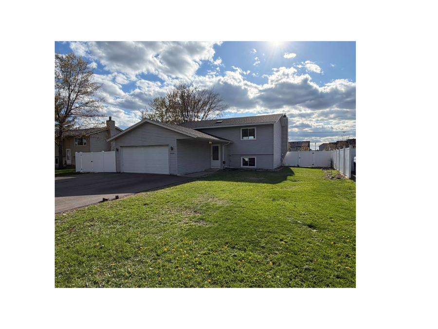 9380 Hale Avenue S, Cottage Grove, MN 55016 - #3