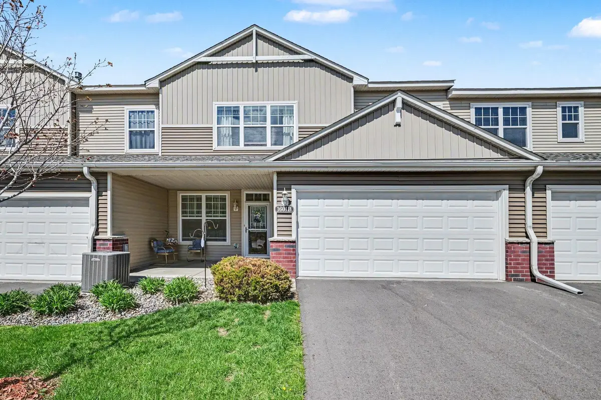 1601 Sumac Circle #B, Carver, MN 55315 - #1