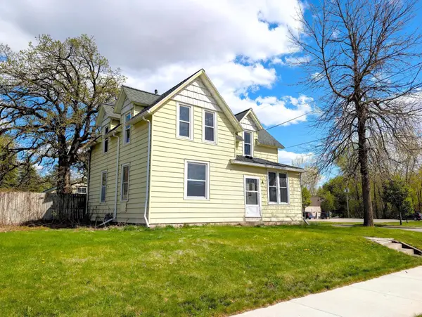 513 4th Street Sw, Montgomery, MN 56069