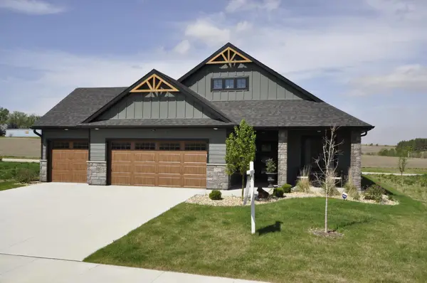 1383 Falstone Alcove Ne, Byron, MN 55920