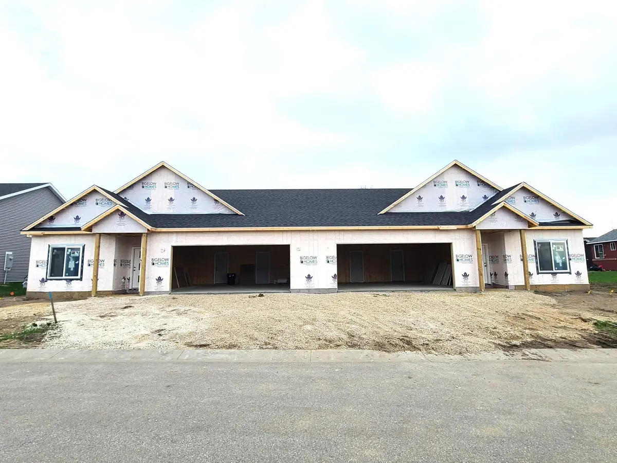 1002 11th Place Nw, Kasson, MN 55944 - #1