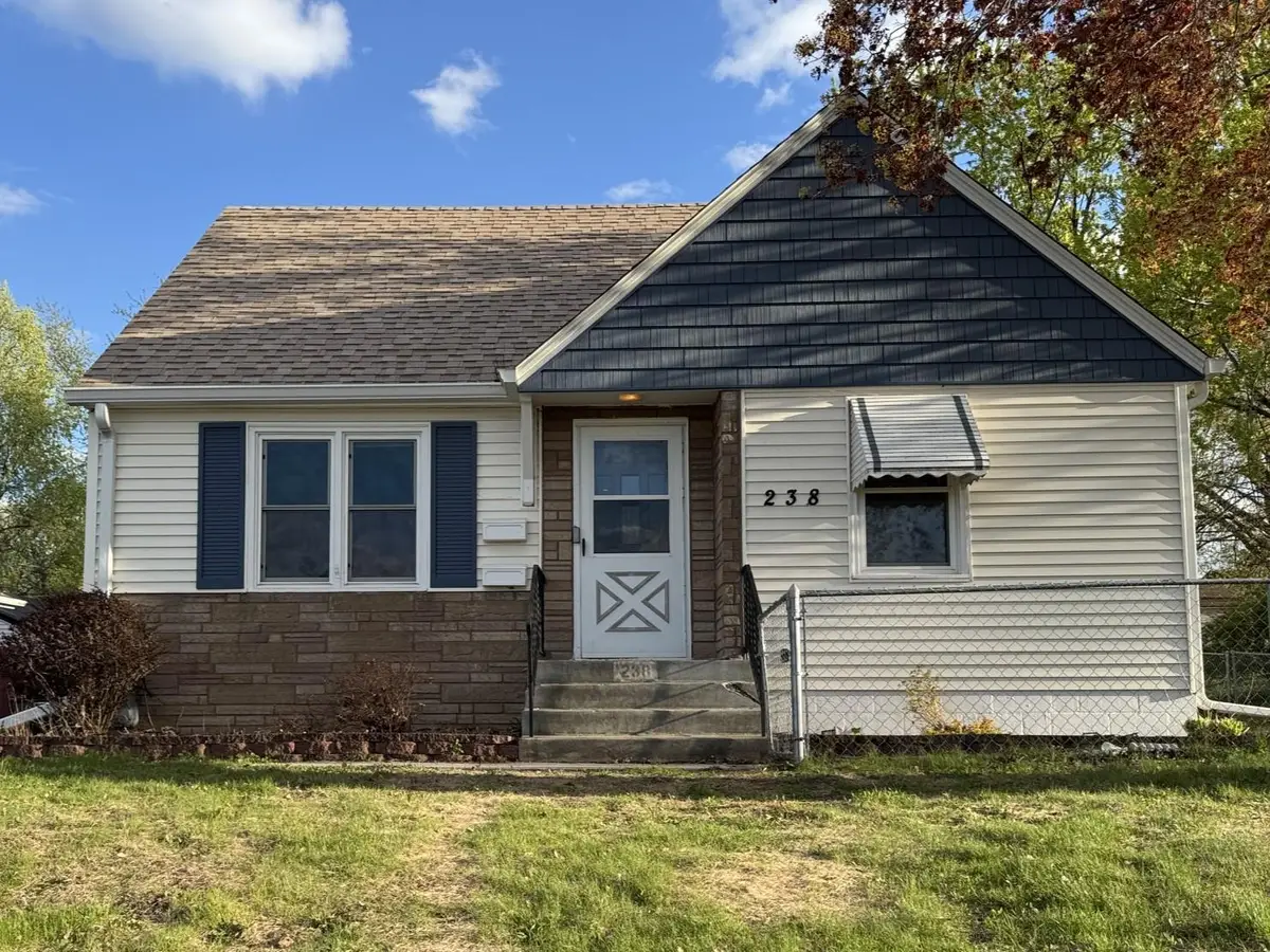 238 Macarthur Street E, South Saint Paul, MN 55075 - #1