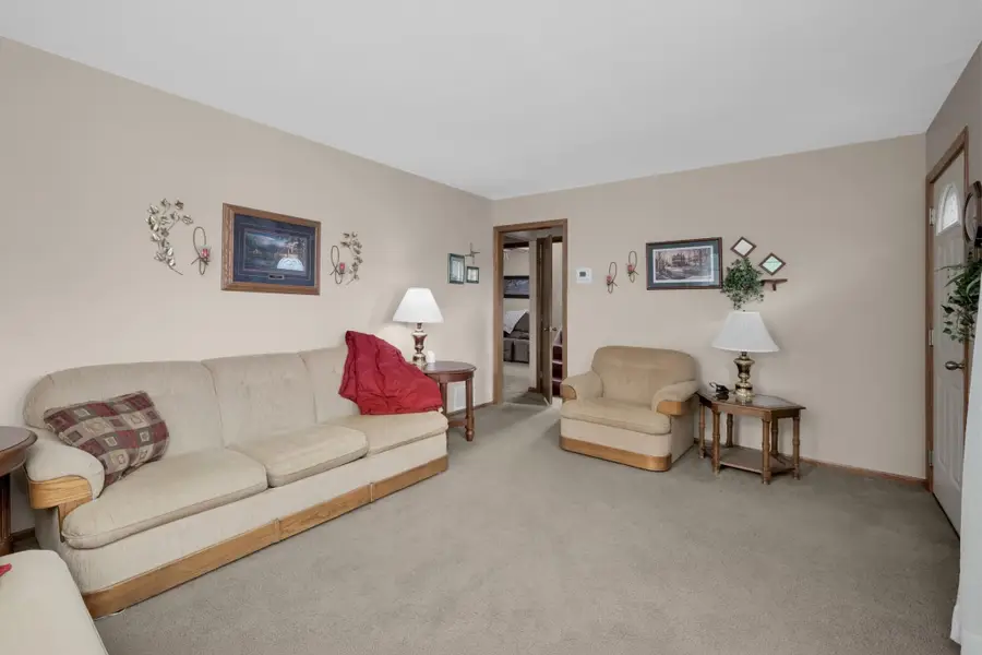 5323 6th Street Ne, Fridley, MN 55421 - #3