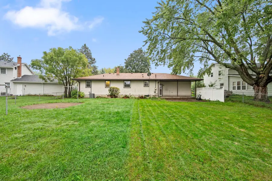 2245 Mapleview Avenue, Maplewood, MN 55109 - #2