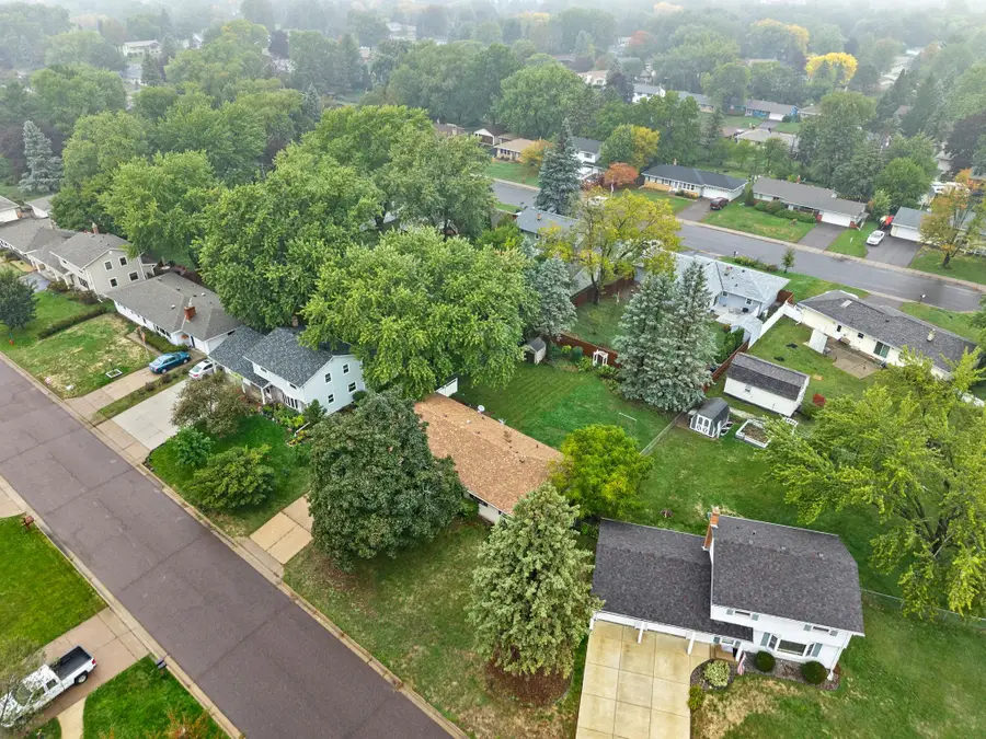2245 Mapleview Avenue, Maplewood, MN 55109 - #3