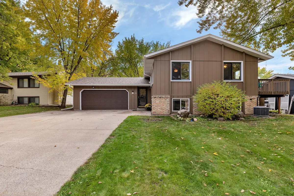 722 11 1/2 Street N, Sauk Rapids, MN 56379 - #1