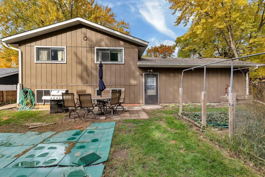 722 11 1/2 Street N, Sauk Rapids, MN 56379 - #2