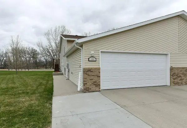 1661 6th Street W, West Fargo, ND 58078