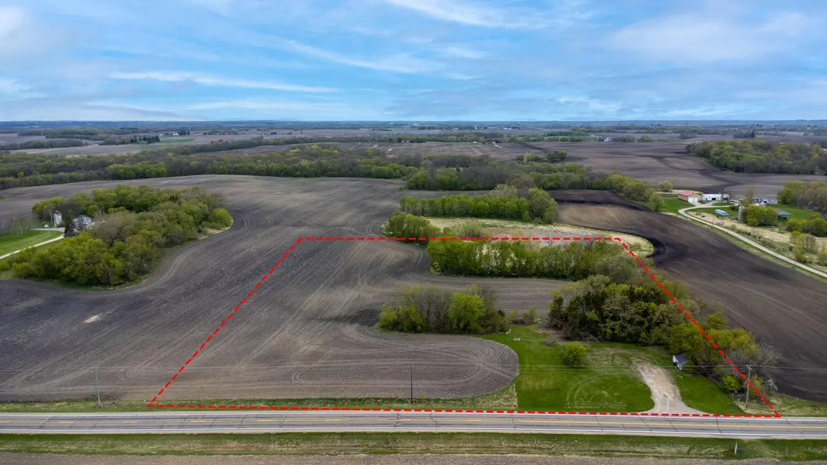 325 County Road 6 Sw, Howard Lake, MN 55349 - #1